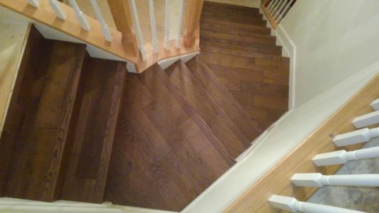 finish stairway installation
